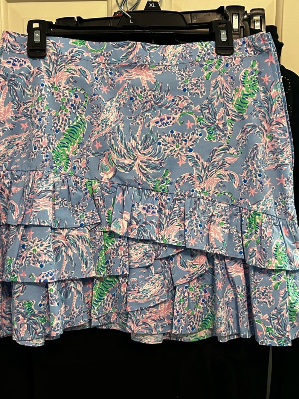 NWT- Lilly Pulitzer Sky Blue Floral print 2-piece crop top w/matching skirt S-10 - Picture 8 of 8